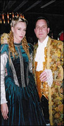 Historiska dr�kter